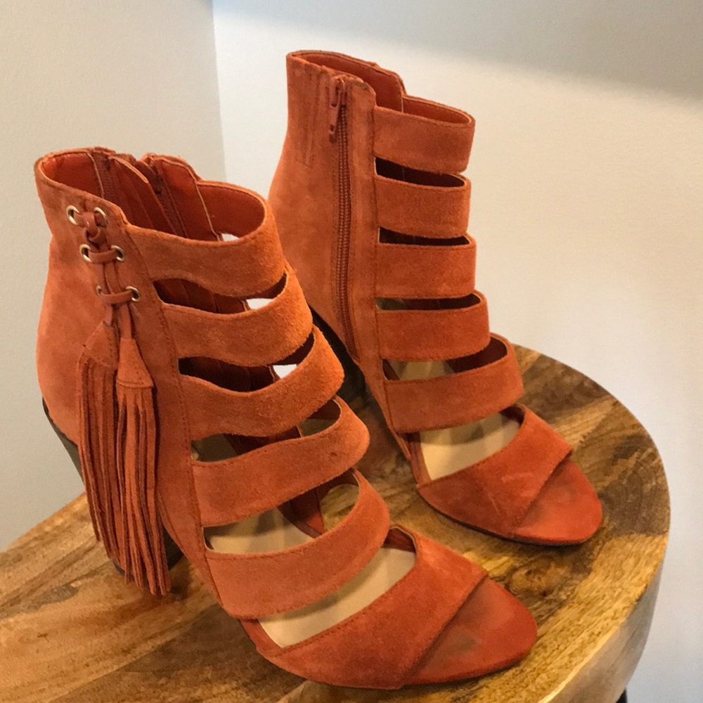 GUESS Caged Booties - Picture 3 of 5